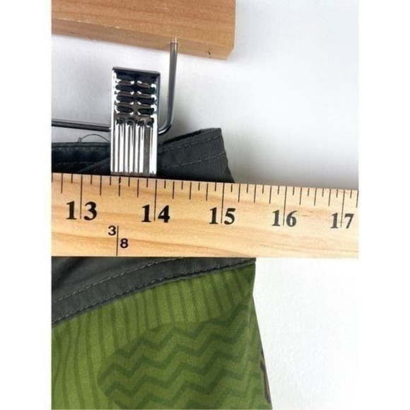 The Mad Huey’s Green Camouflage Board Shorts / Swim Trunks with Yellow Stripe Si - Picture 11 of 12